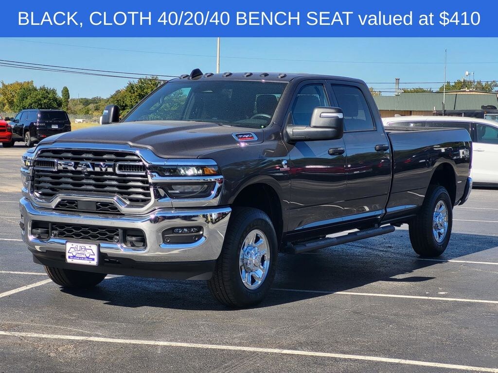 New 2026 Ram 3500 TRADESMAN CREW CAB 4X4 8' BOX Pickup