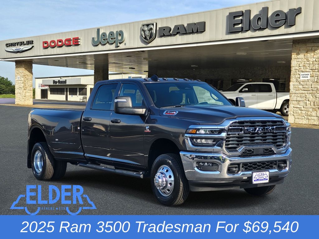 2025 RAM Ram 3500 Pickup Tradesman's photo