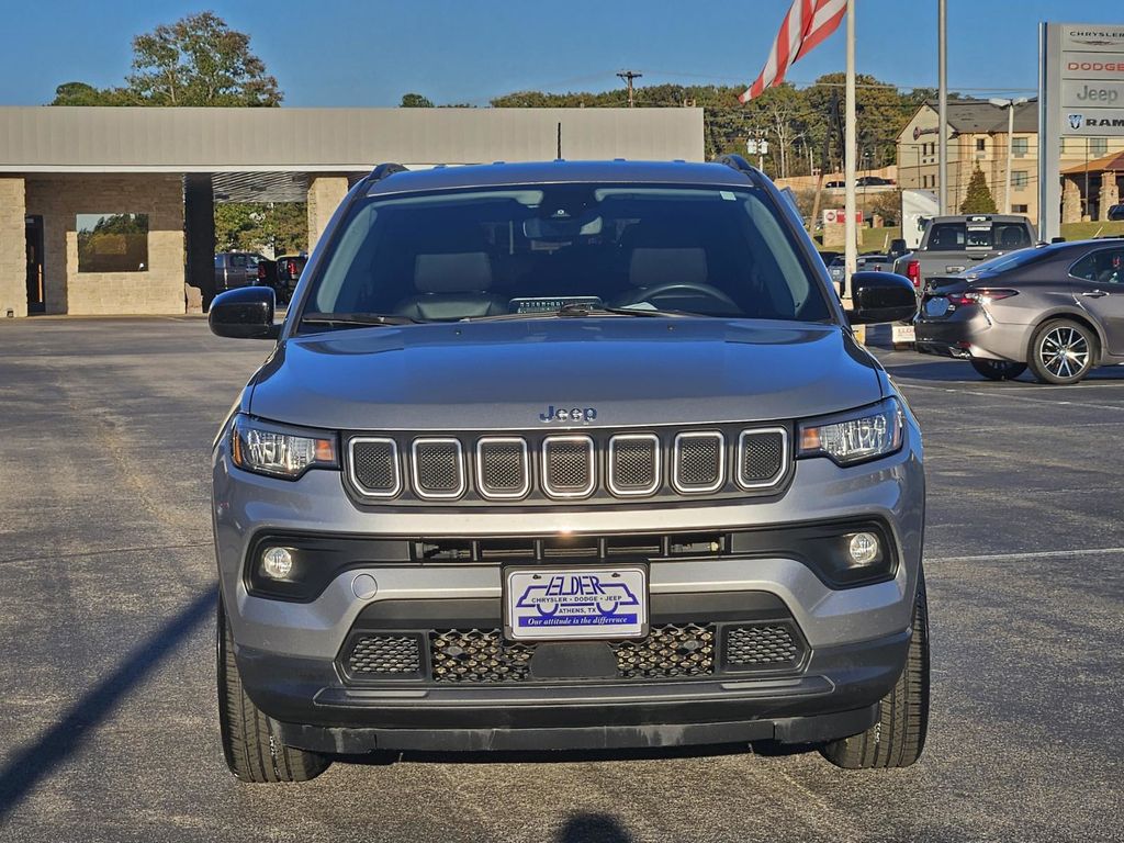 Used 2022 Jeep Compass Latitude with VIN 3C4NJDBB3NT134326 for sale in Athens, TX