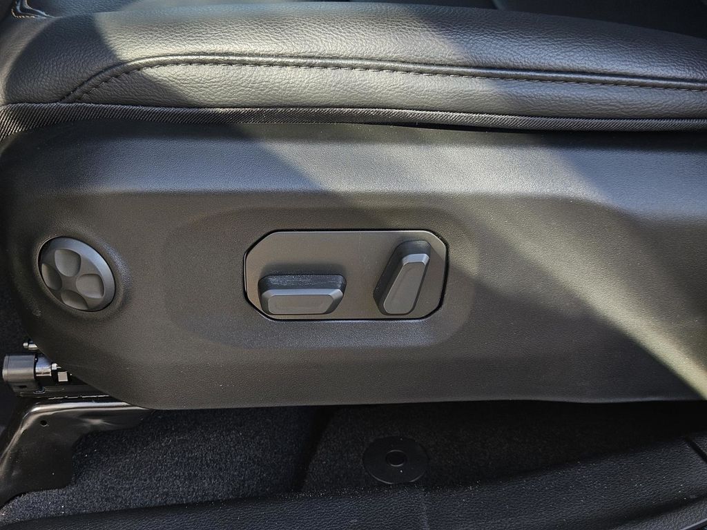 2026 Jeep Gladiator Texas Trail - Photo 28