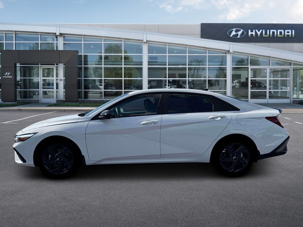 New 2026 Hyundai Elantra SEL Sport Sedan