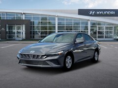 2026 Hyundai Elantra SE Sedan