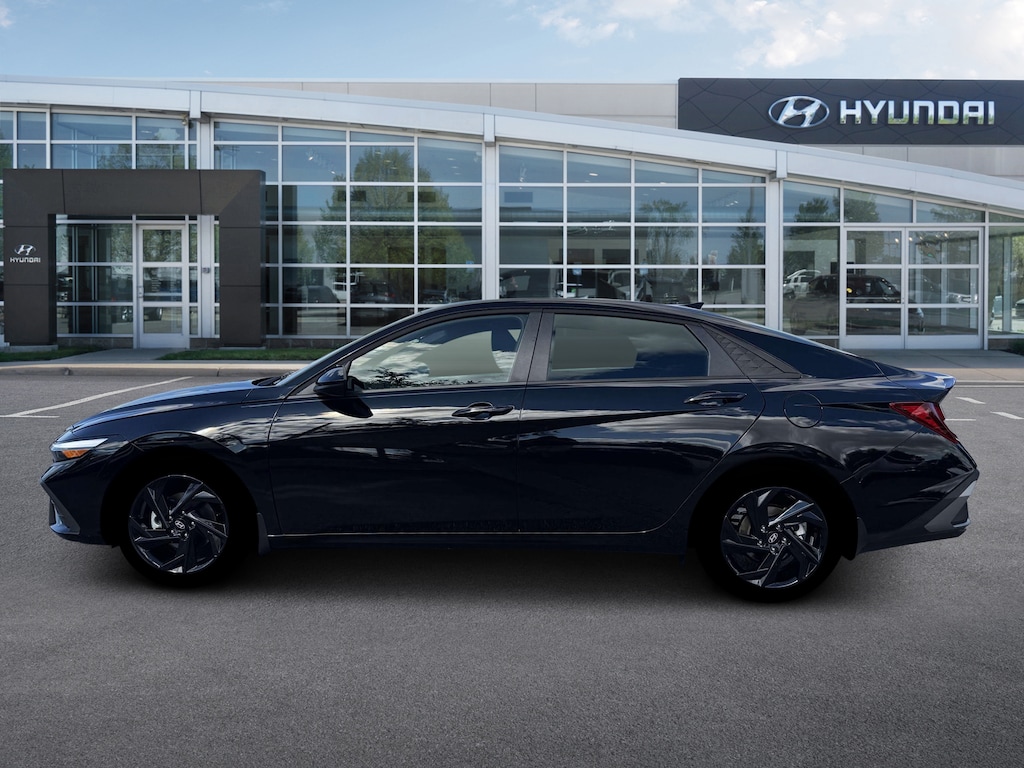 New 2026 Hyundai Elantra SEL Sport Sedan