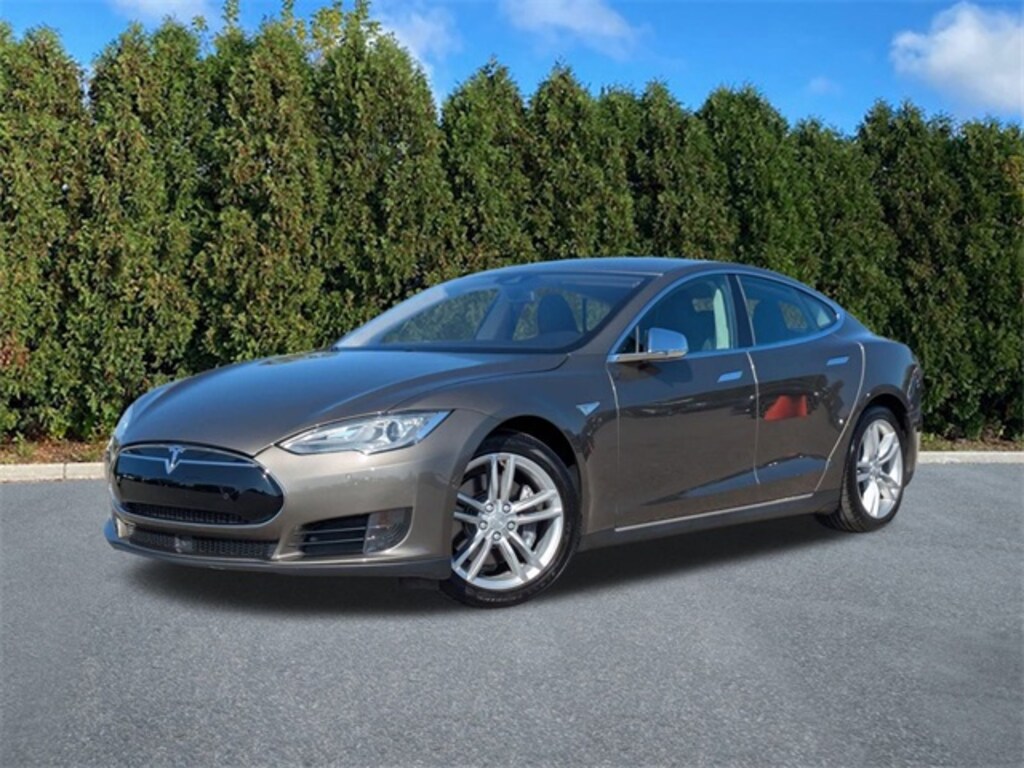 Used 2016 Tesla Model S  Sedan