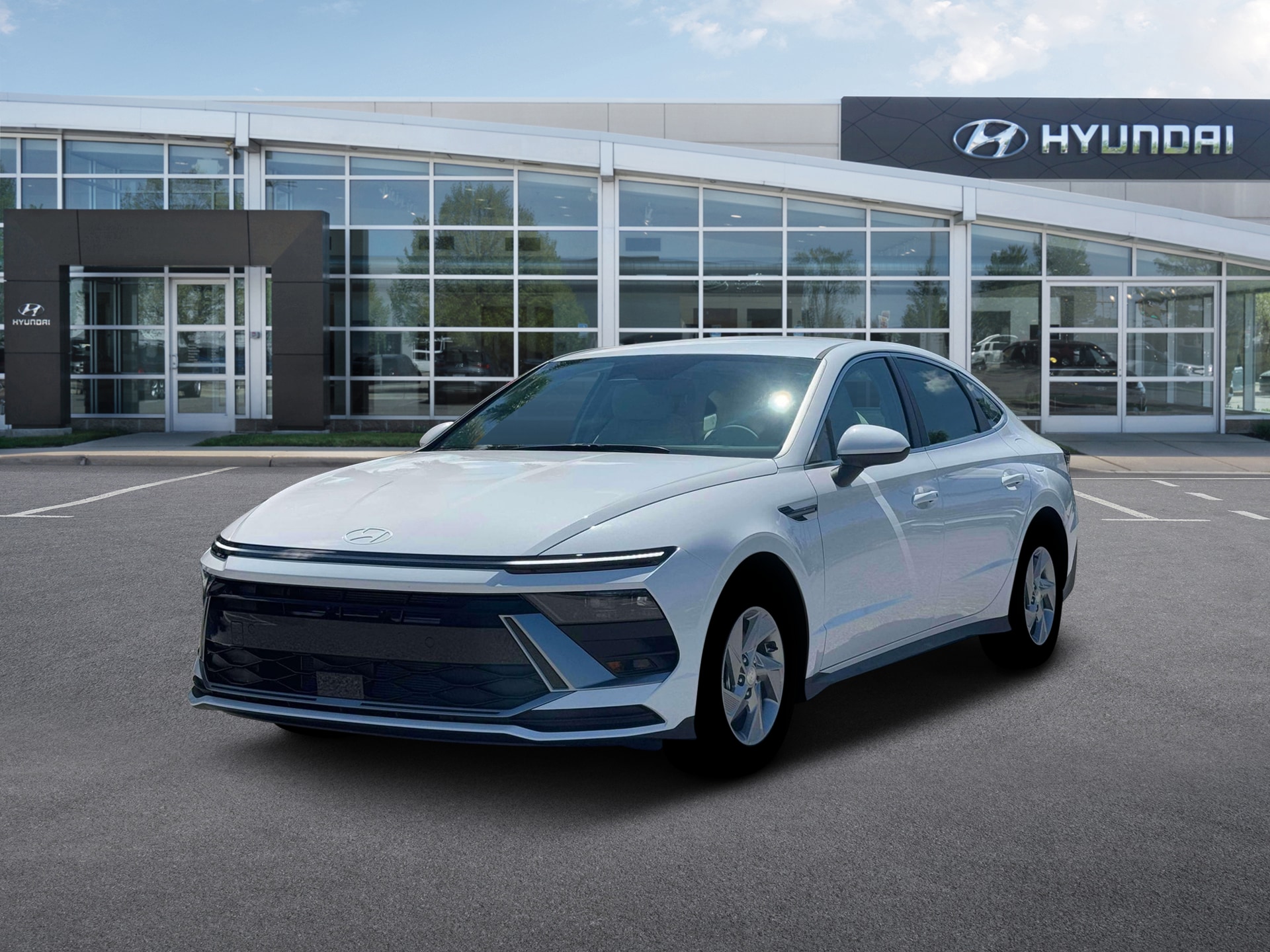 2026 Hyundai Sonata SE's photo