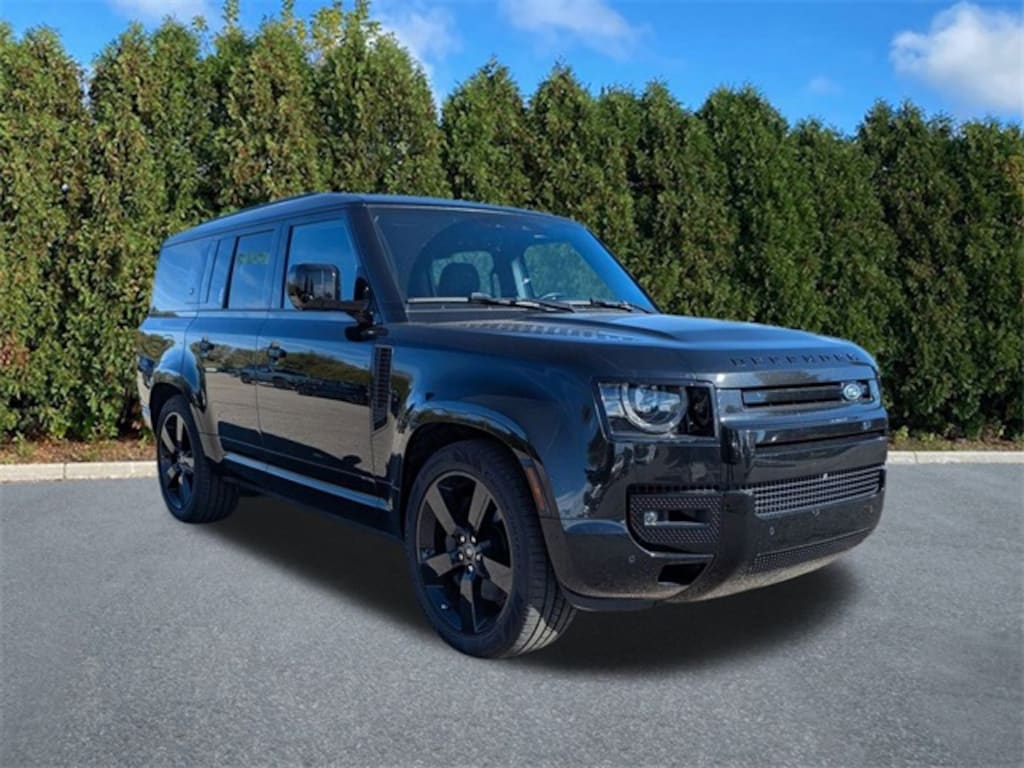 Used 2024 Land Rover Defender 130 X-Dynamic SE SUV