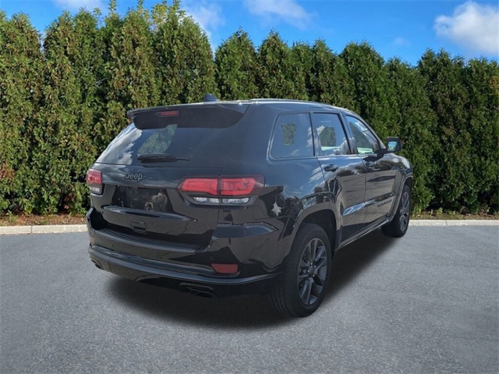 Used 2019 Jeep Grand Cherokee Overland SUV