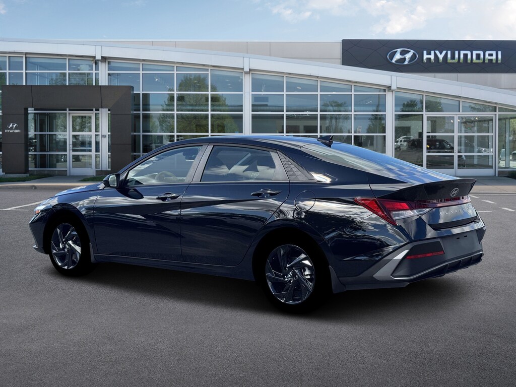New 2026 Hyundai Elantra SEL Sport Sedan