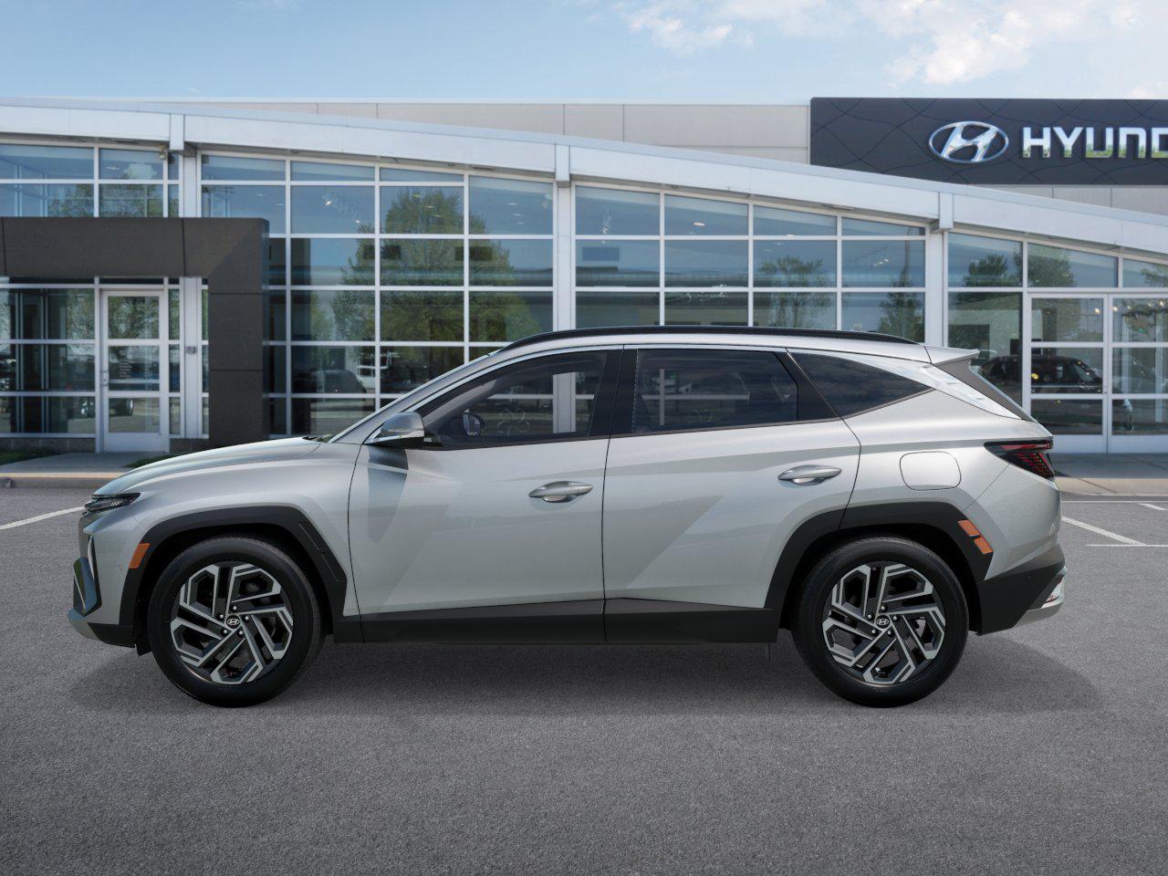2026 Hyundai Tucson Hybrid Limited photo 2