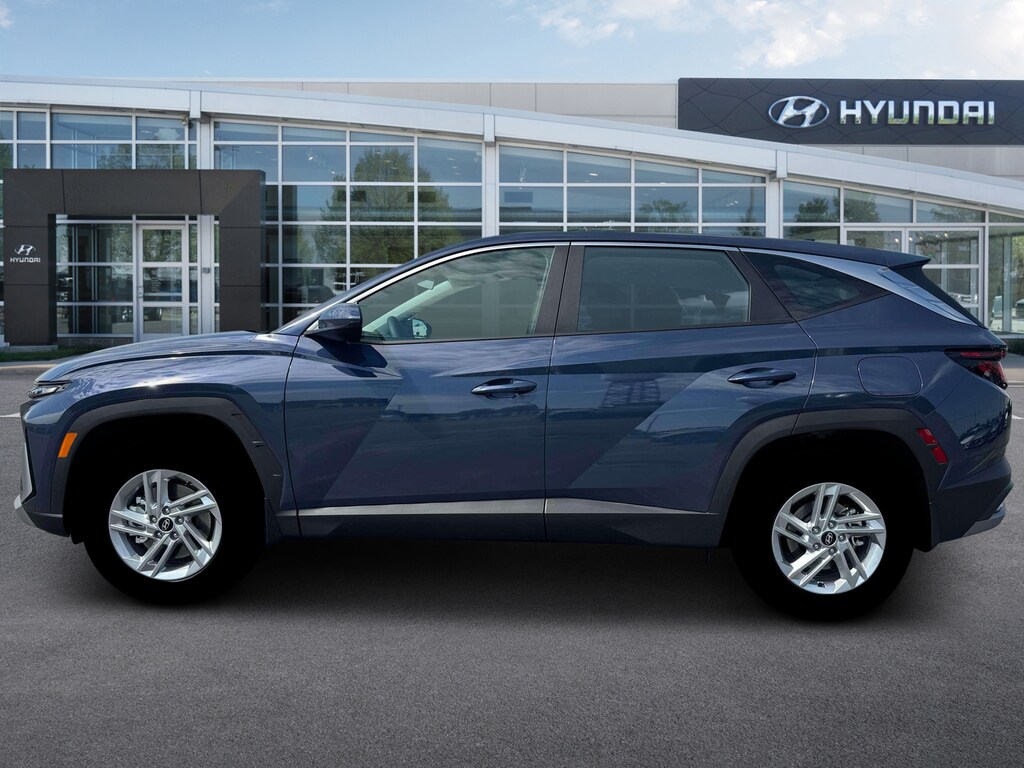 New 2026 Hyundai Tucson SE AWD SUV