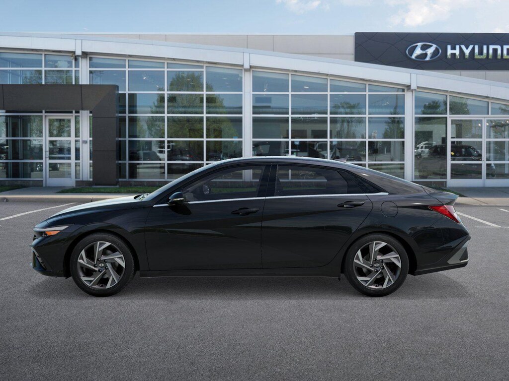 New 2026 Hyundai Elantra Hybrid Limited Sedan