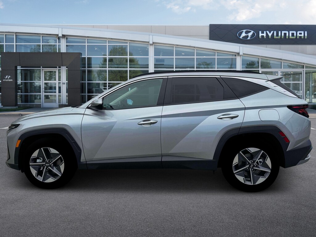 New 2026 Hyundai Tucson SEL FWD SUV