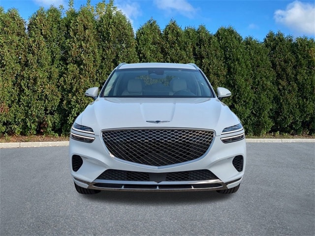 Used 2024 GENESIS GV70 Standard with VIN 5NMMADTB6RH001136 for sale in Macomb, MI