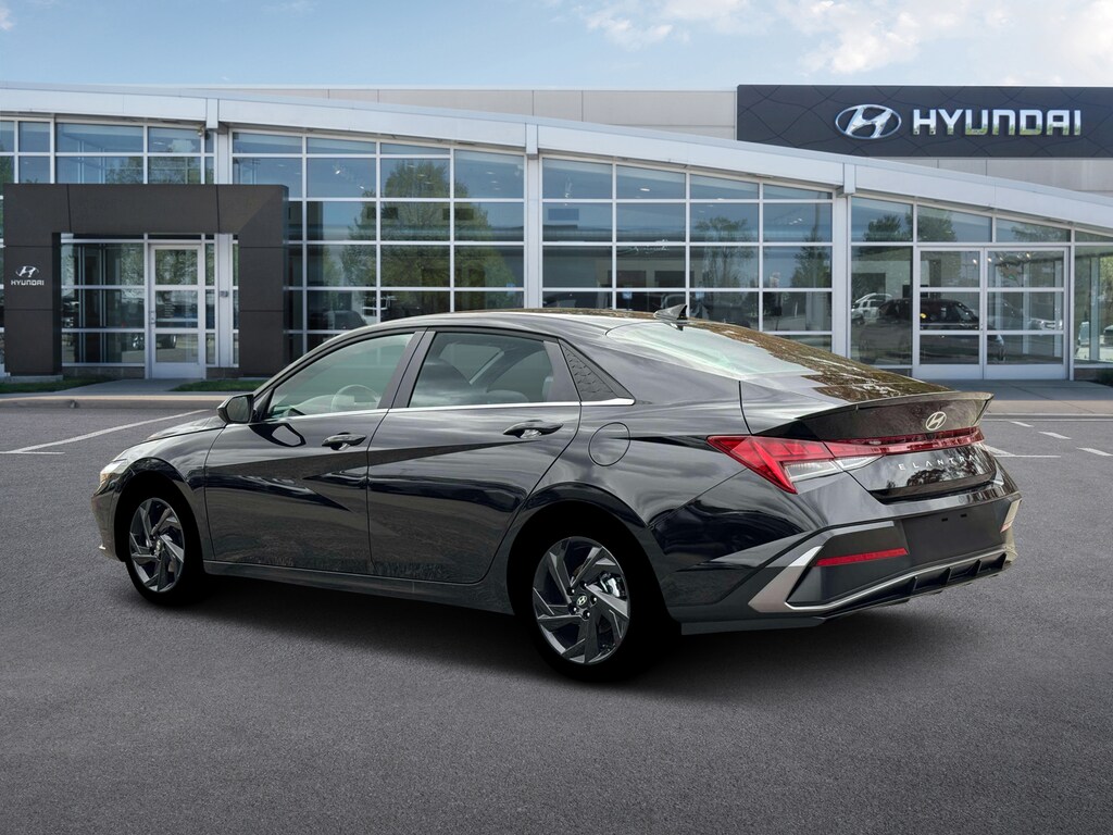 New 2026 Hyundai Elantra SEL Sport Premium Sedan