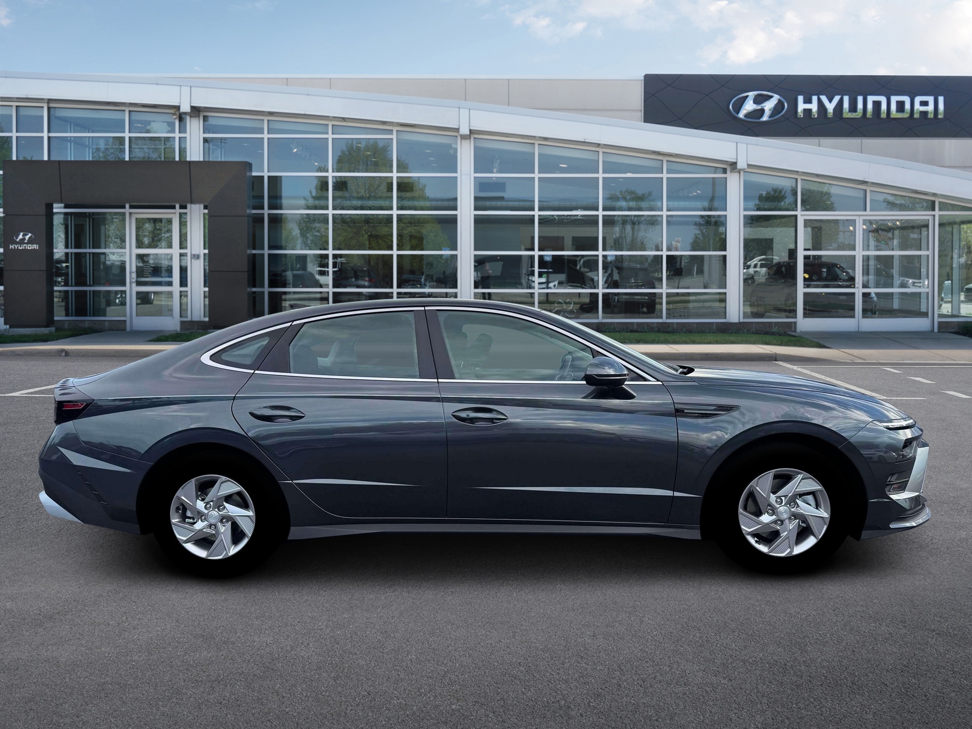 2026 Hyundai Sonata SE - Photo 9