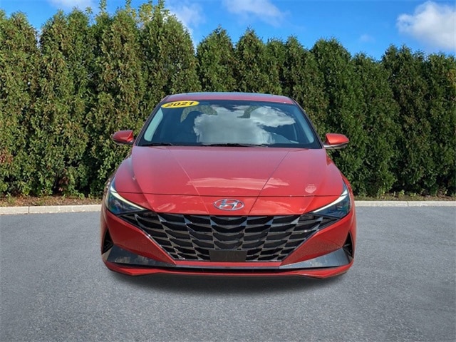 Used 2021 Hyundai Elantra Limited with VIN KMHLP4AG9MU169312 for sale in Macomb, MI