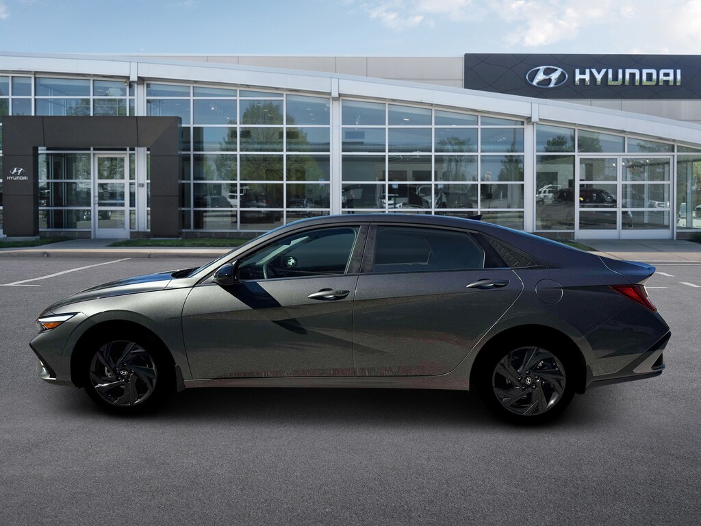 New 2026 Hyundai Elantra SEL Sport Premium Sedan