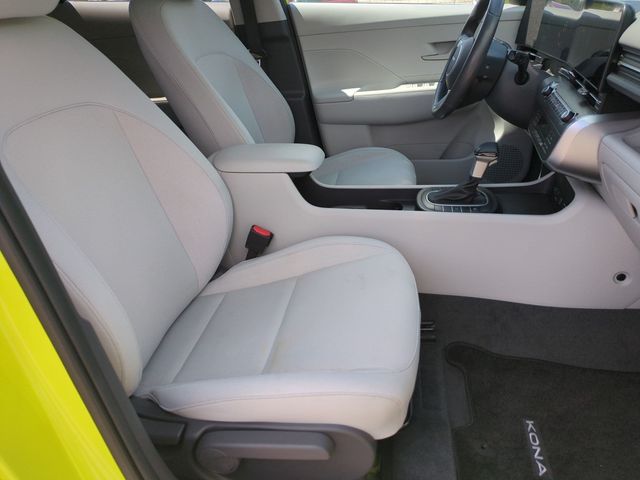 2024 Hyundai Kona SEL - Photo 18