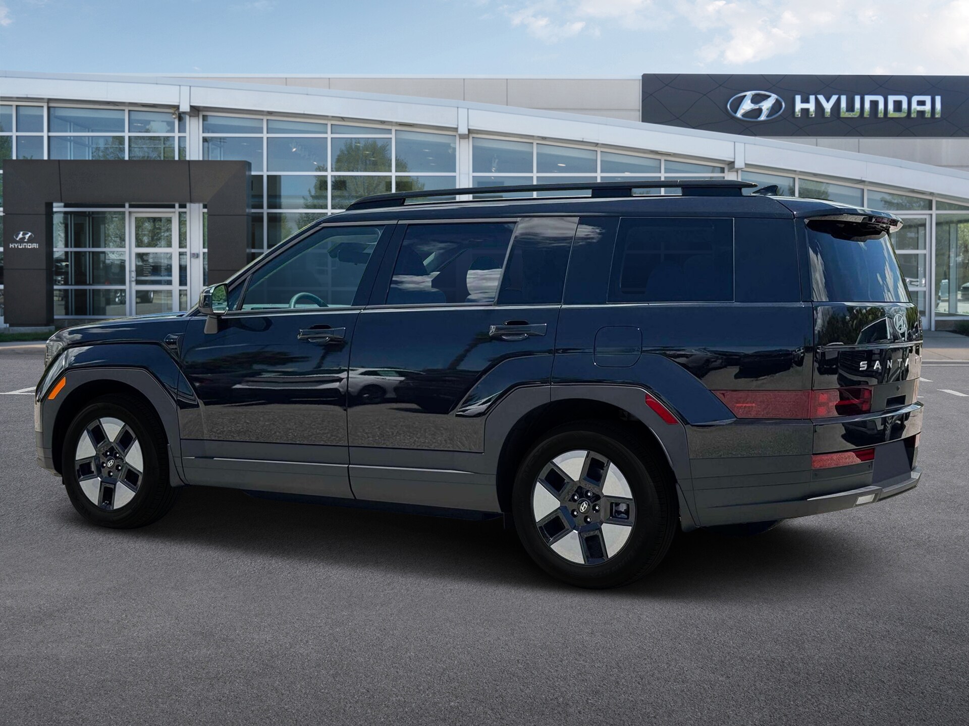 2026 Hyundai Santa Fe SEL photo 4