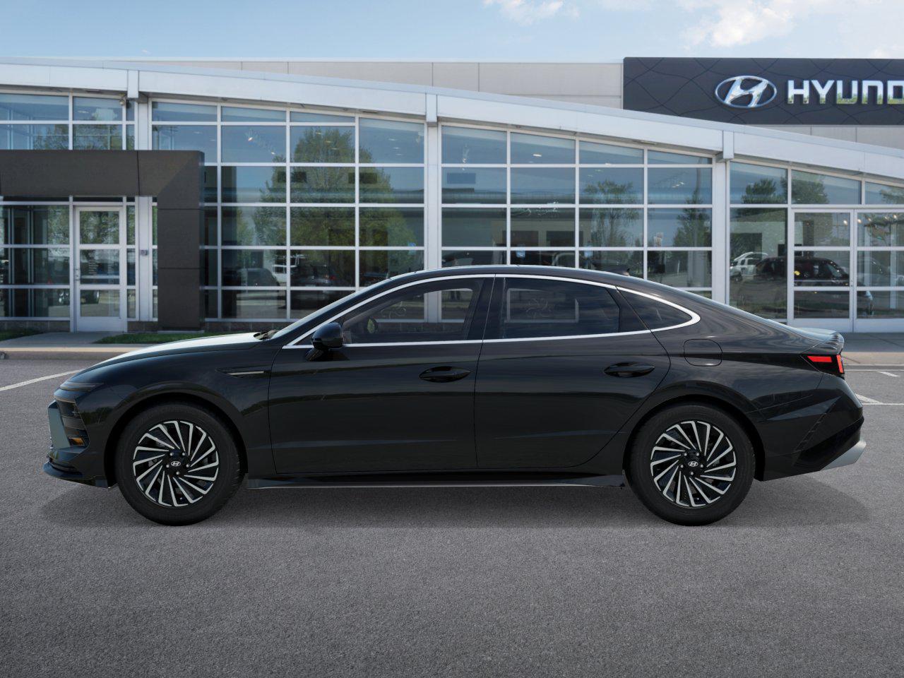 2026 Hyundai Sonata Hybrid SEL photo 3