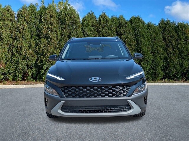2023 Hyundai Kona SEL photo 2