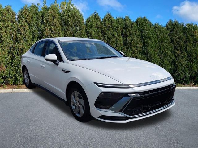 2026 Hyundai Sonata SE - Photo 3