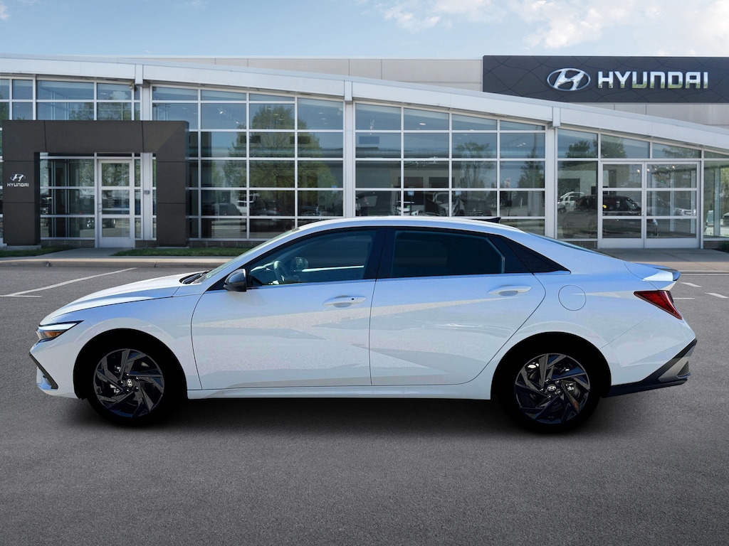 New 2026 Hyundai Elantra SEL Sport Premium Sedan