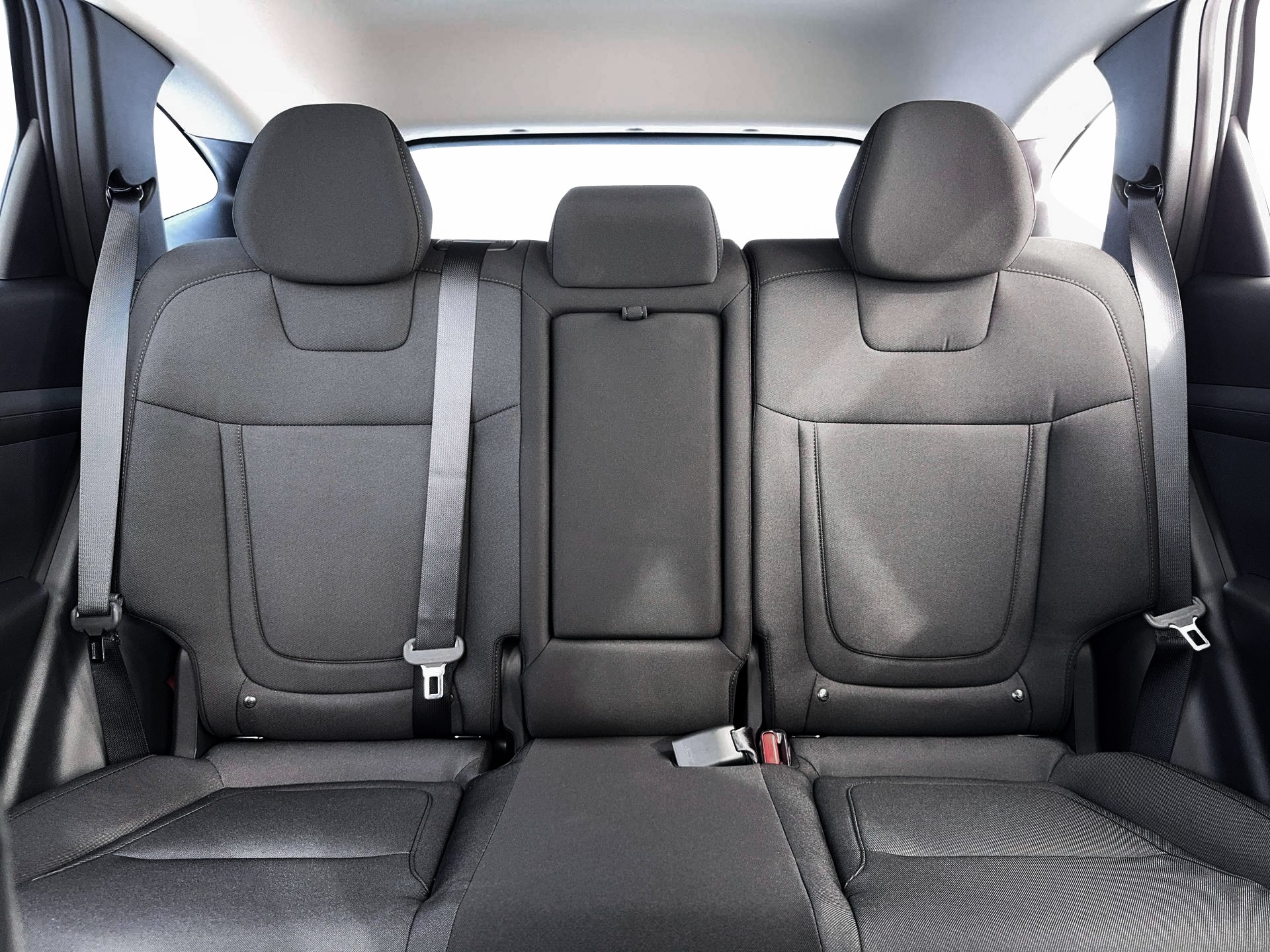 2026 Hyundai Tucson Blue SE - Photo 16
