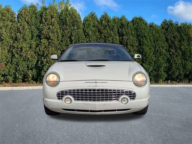 Used 2003 Ford Thunderbird Deluxe with VIN 1FAHP60AX3Y112245 for sale in Macomb, MI