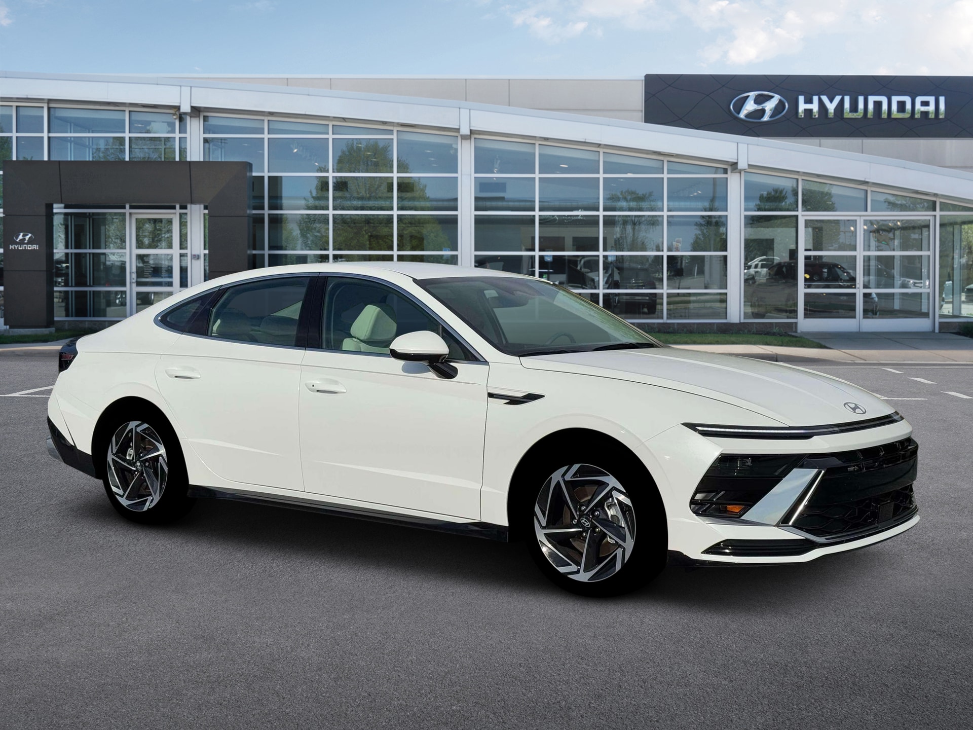 2026 Hyundai Sonata SEL - Photo 10