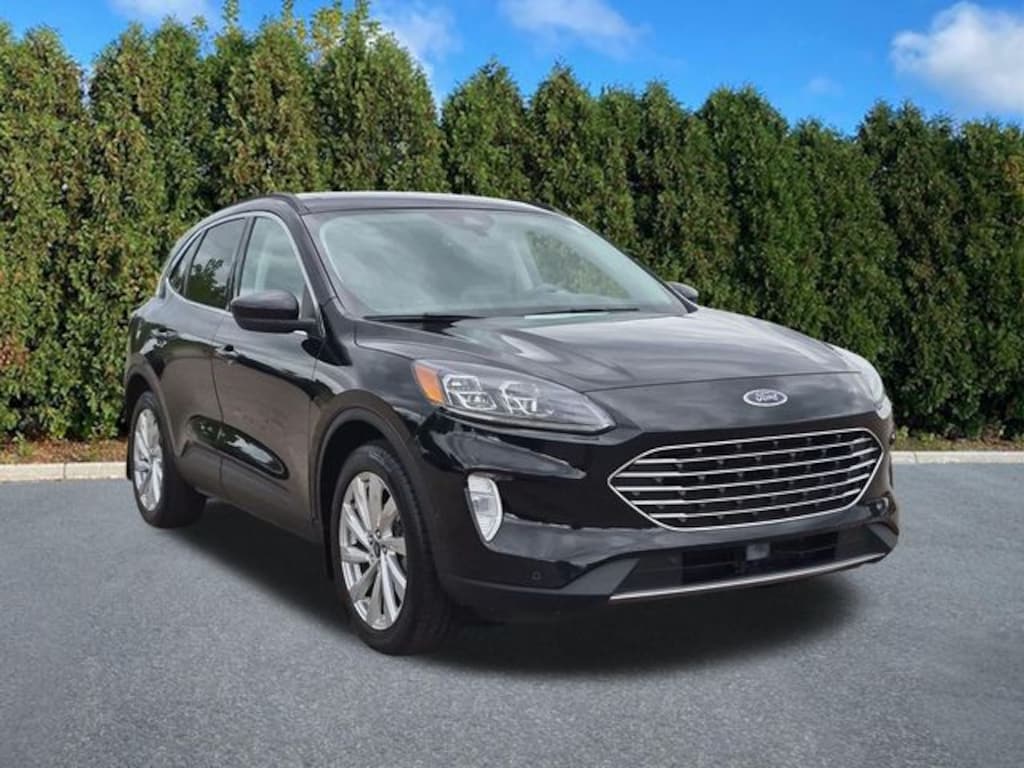 Used 2021 Ford Escape Titanium Hybrid SUV
