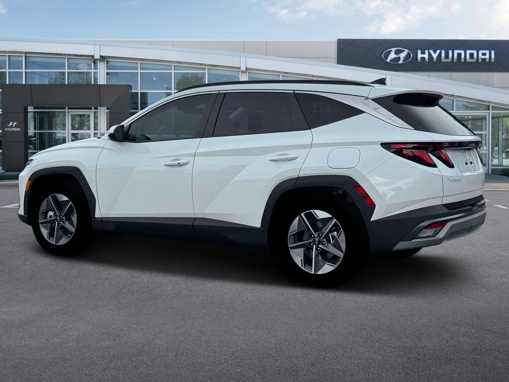 New 2026 Hyundai Tucson SEL FWD SUV