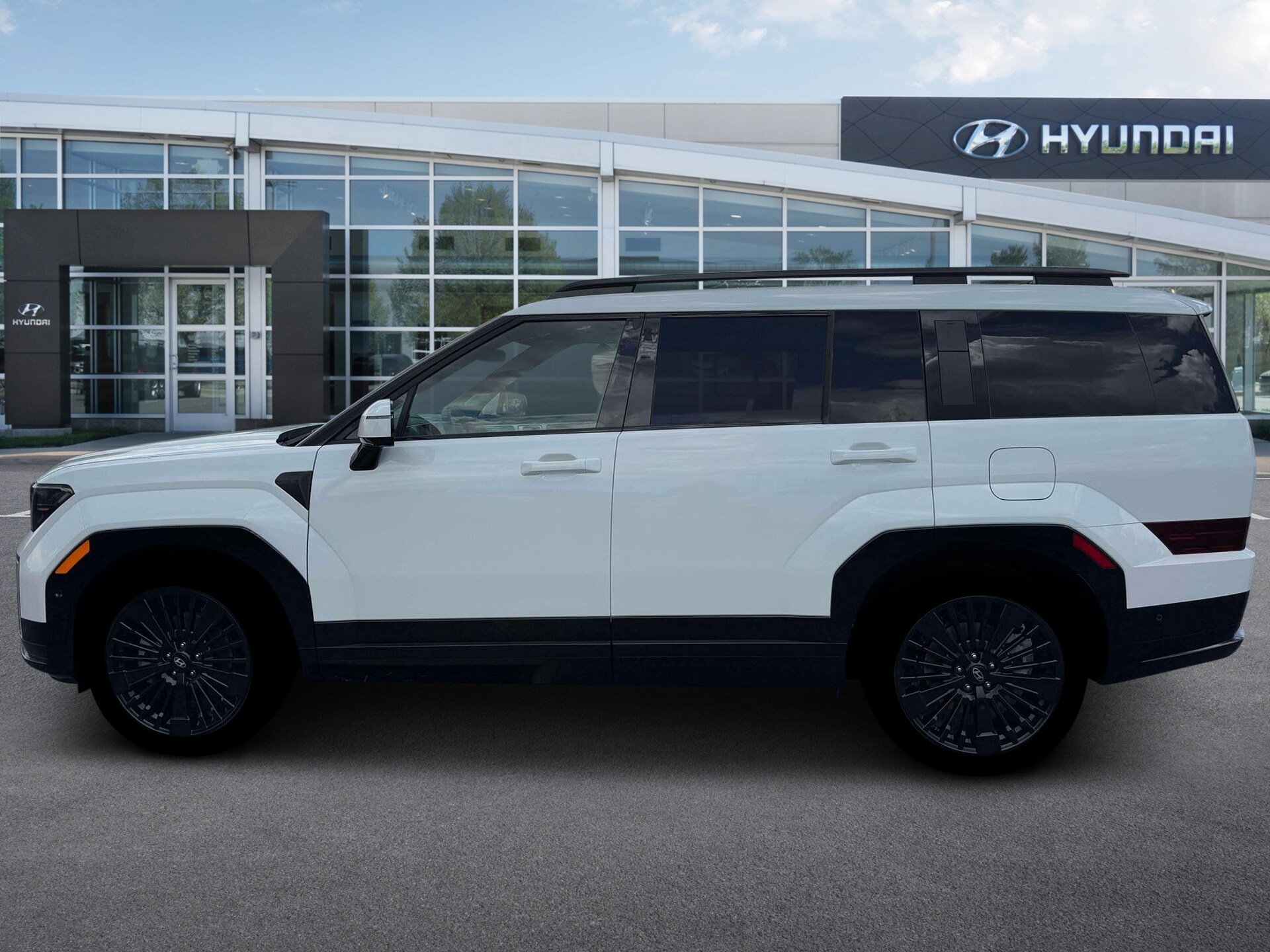 2026 Hyundai Santa Fe Calligraphy photo 2