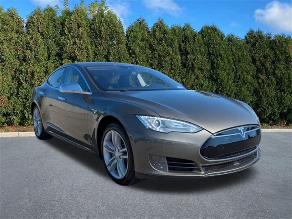 Used 2016 Tesla Model S  Sedan