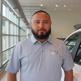 Staff member Jesus Chaires from ID_4711897549e1