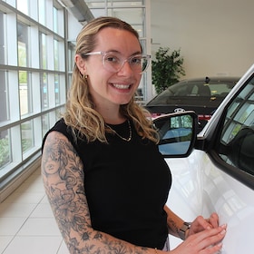 Staff member Julie Krumm from ID_4711897549e1