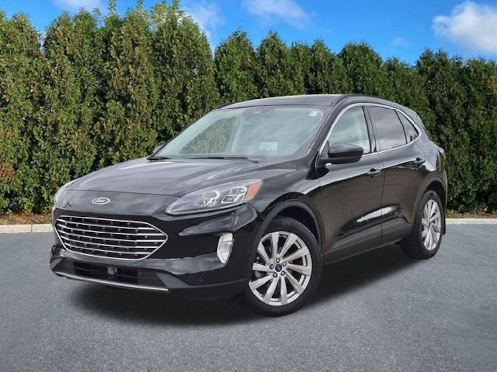 Used 2021 Ford Escape Titanium Hybrid SUV