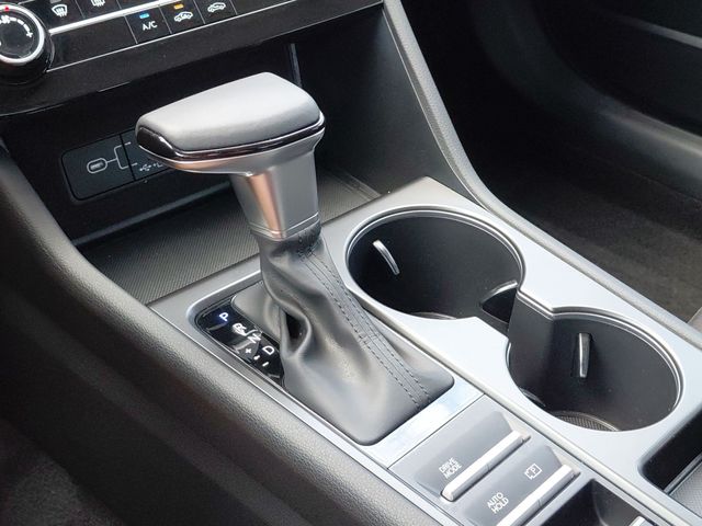 2026 Hyundai Sonata SE - Photo 9