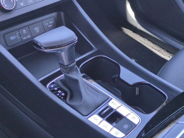 2026 Hyundai Tucson SE - Photo 9