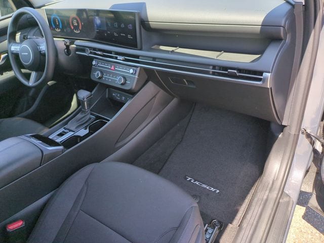 2026 Hyundai Tucson SE - Photo 19