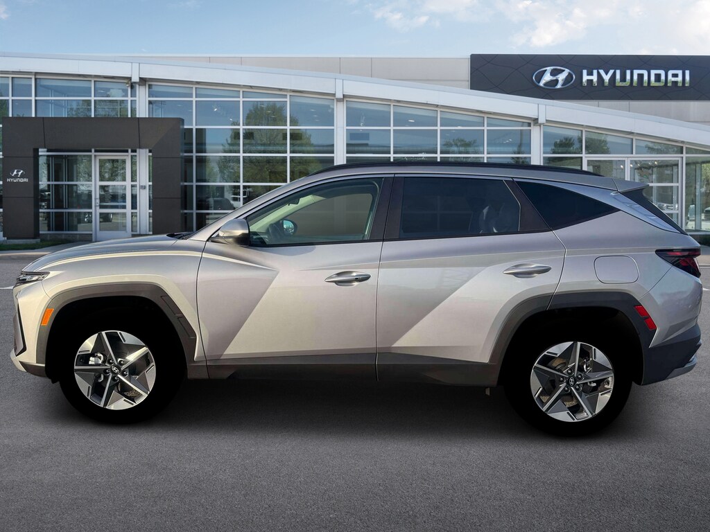 New 2026 Hyundai Tucson Hybrid SEL AWD SUV