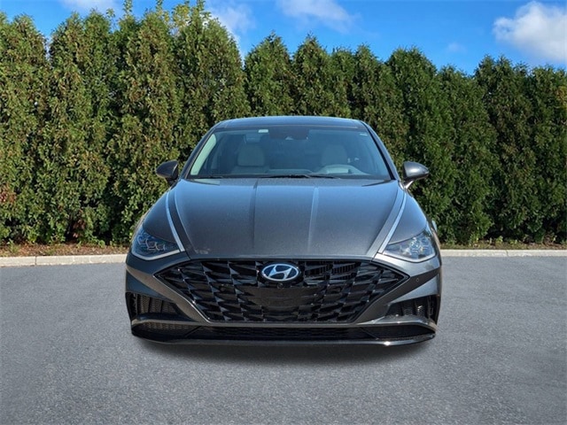 Used 2022 Hyundai Sonata Limited with VIN KMHL34J21NA205741 for sale in Macomb, MI