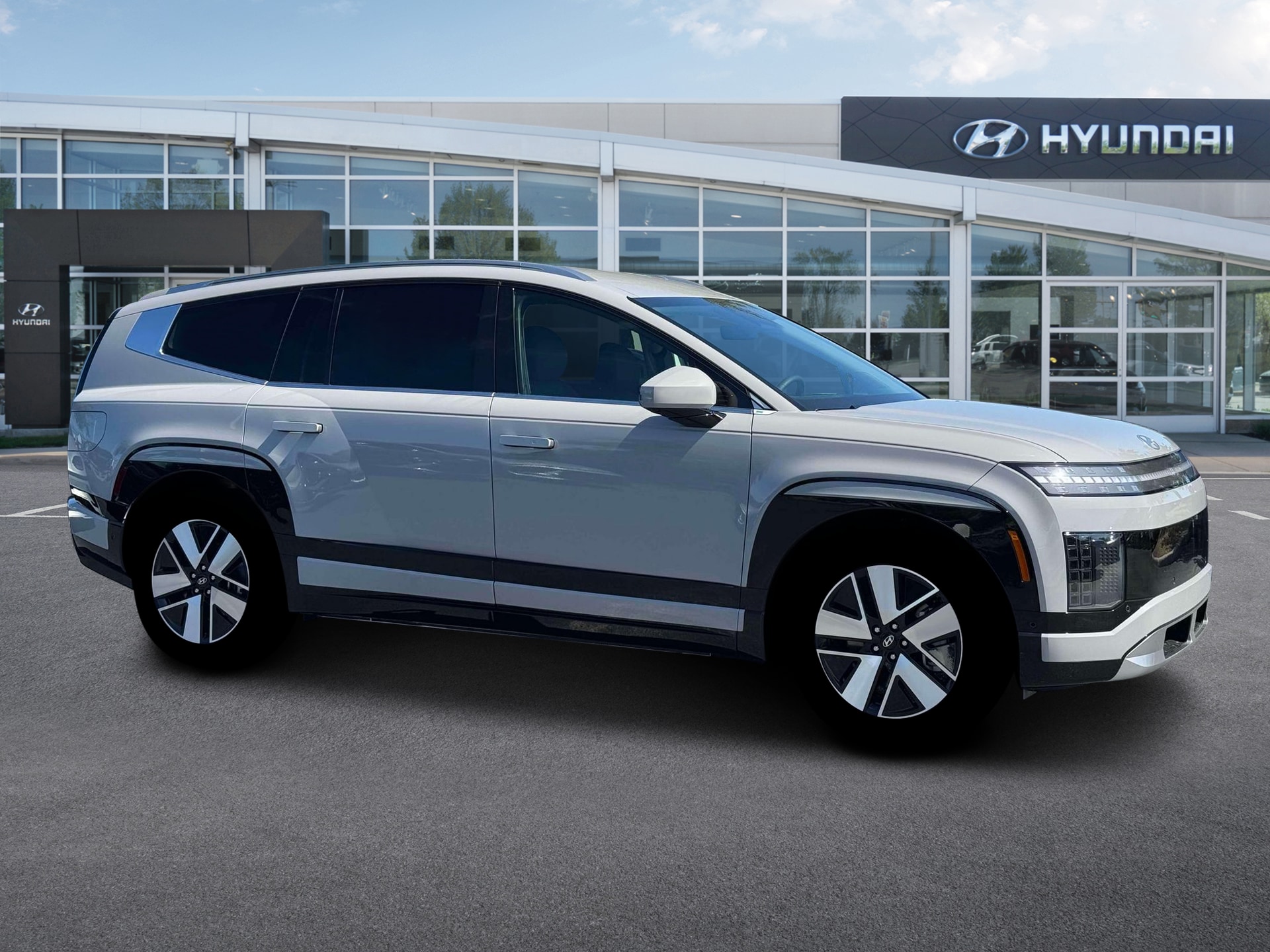 2026 Hyundai IONIQ 9 SEL - Photo 10