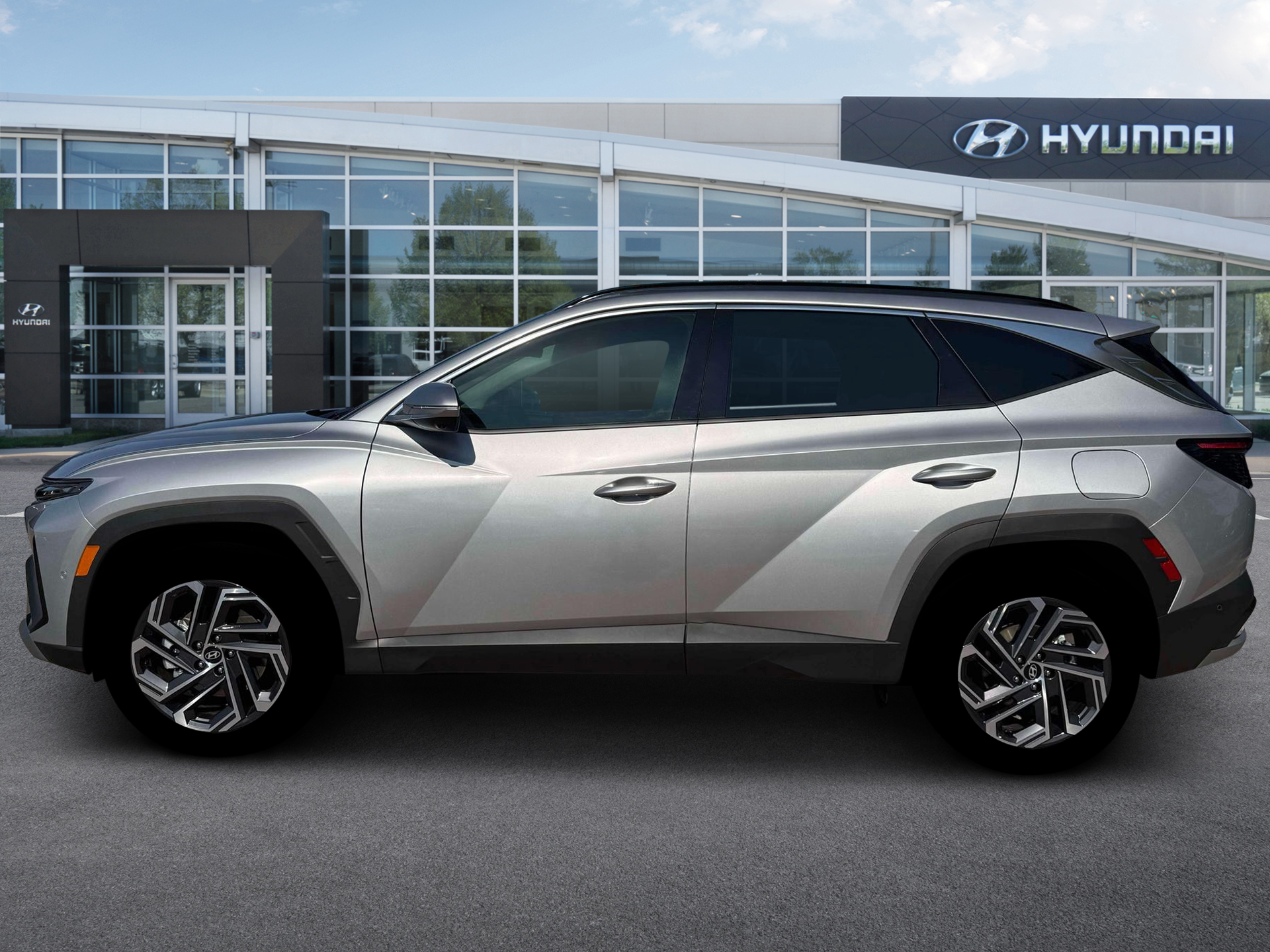 New 2026 Hyundai Tucson Hybrid Limited SUV