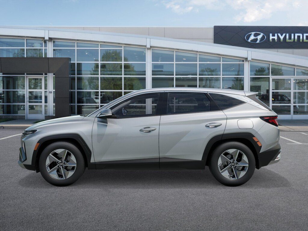 New 2026 Hyundai Tucson Hybrid SEL SUV