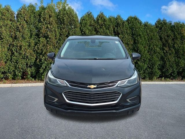 Used 2017 Chevrolet Cruze Premier with VIN 1G1BF5SM5H7185470 for sale in Macomb, MI