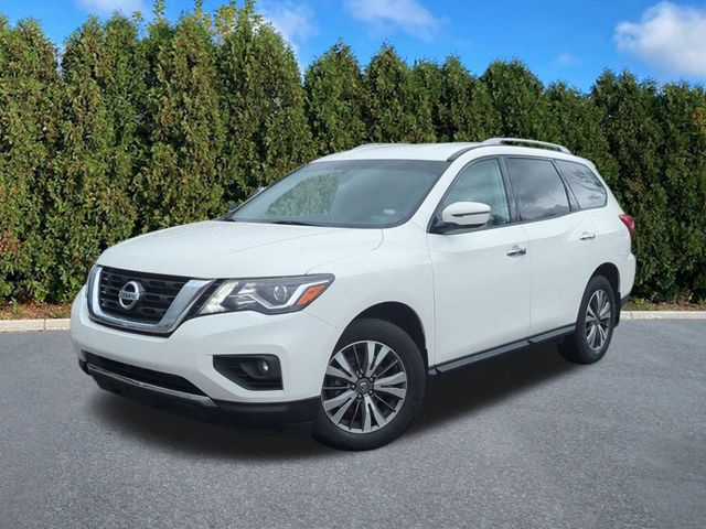 2017 Nissan Pathfinder SV
