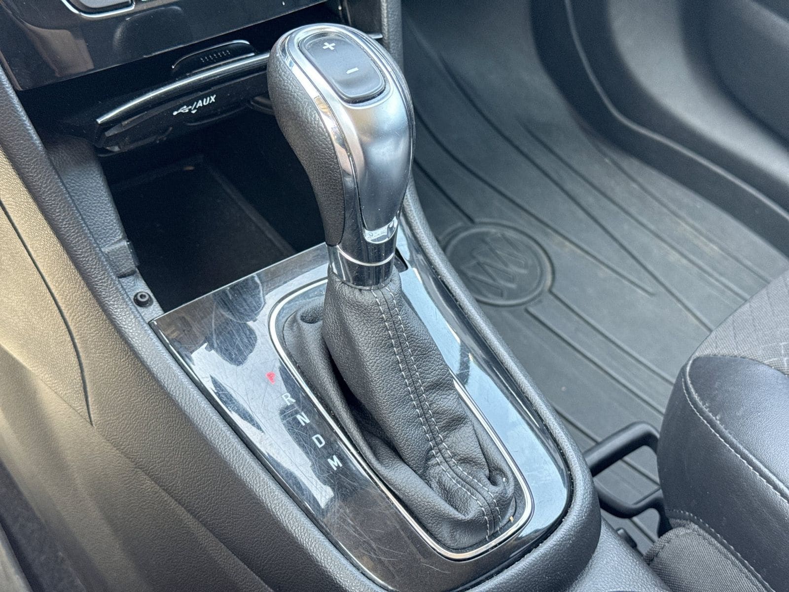 Thumbnail: 2019 Buick Encore - 33