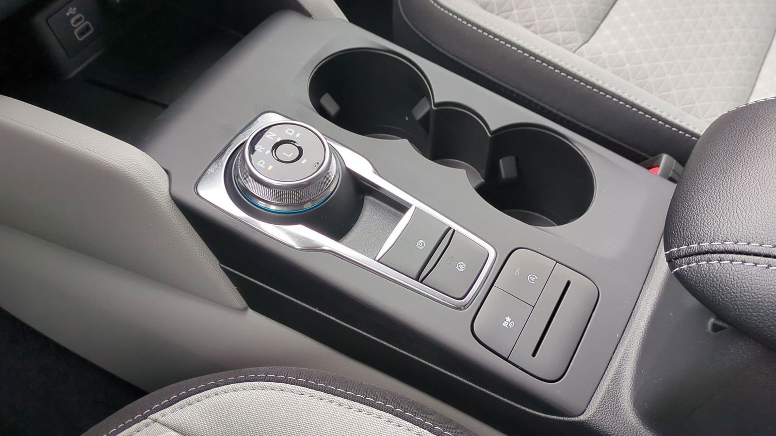 Thumbnail: 2026 Ford Escape - 31