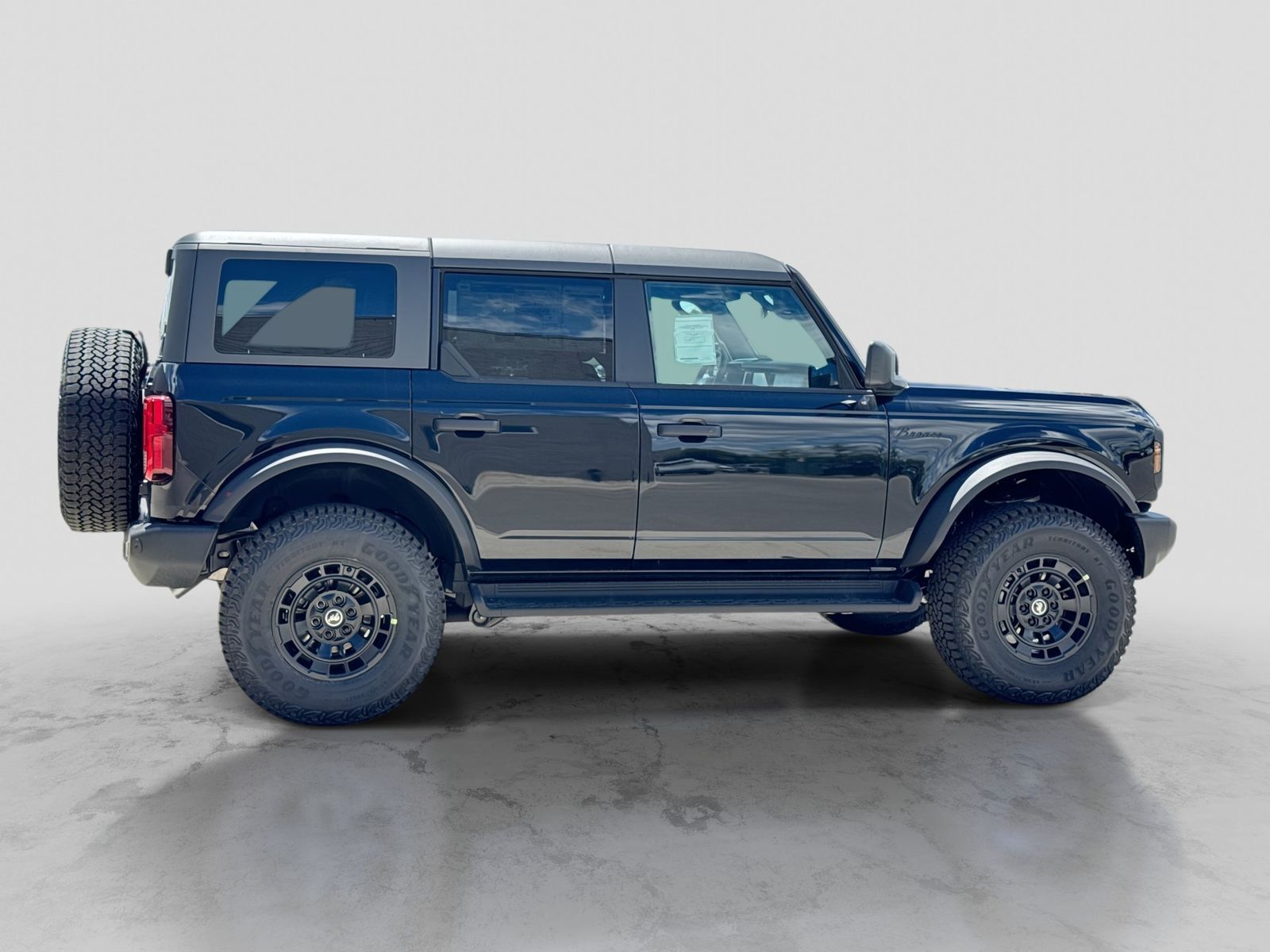 Thumbnail: 2026 Ford Bronco - 8